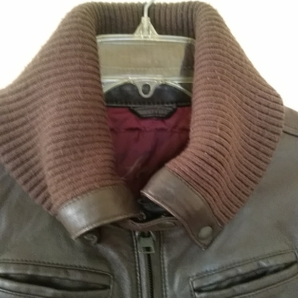 Levi's Aviator Leather Bomber Jacket - Picture 12 of 14